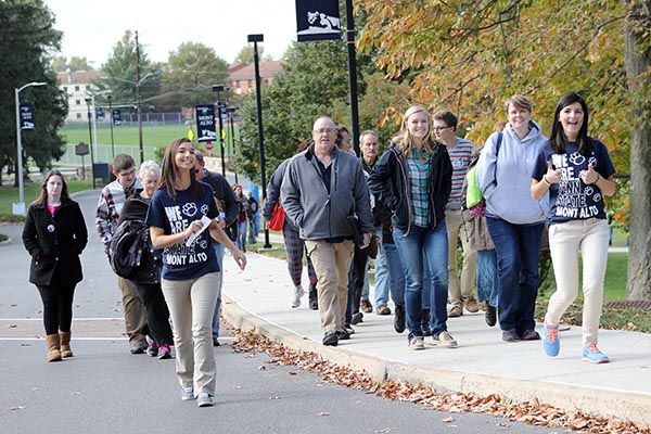 Penn State Mont Alto Lion Ambassadors give prospective students and their families a campus tour.