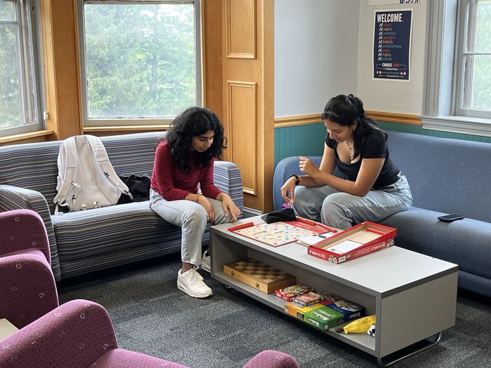 Honors Program students play Scrabble in the Honors Lounge