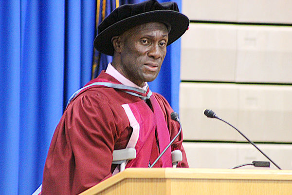 Chancellor Francis K. Achampong addresses new students during Founders Convocation.