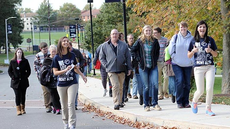 Penn State Mont Alto Lion Ambassadors give prospective students and their families a campus tour.