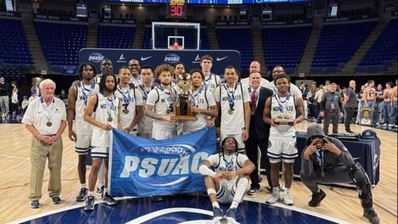 Winning Penn State Mont Alto Men's Basketball Team