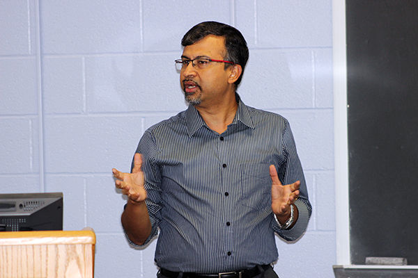 Dr. Somjit Barat