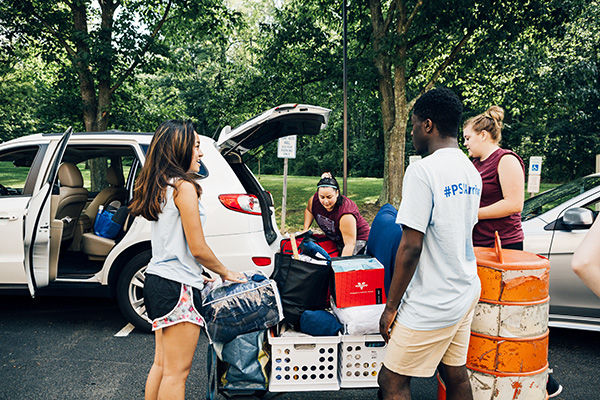 Danielle Laureta during Move-In Day Danielle Laureta