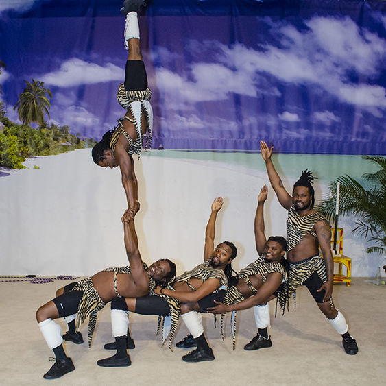 Zuzu African Acrobats